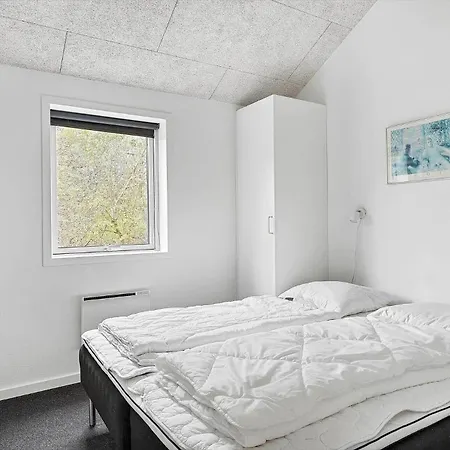 0330-romo-praestekraven-3 * Molby