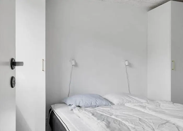 0330-romo-praestekraven-3 Tatil Evi Molby